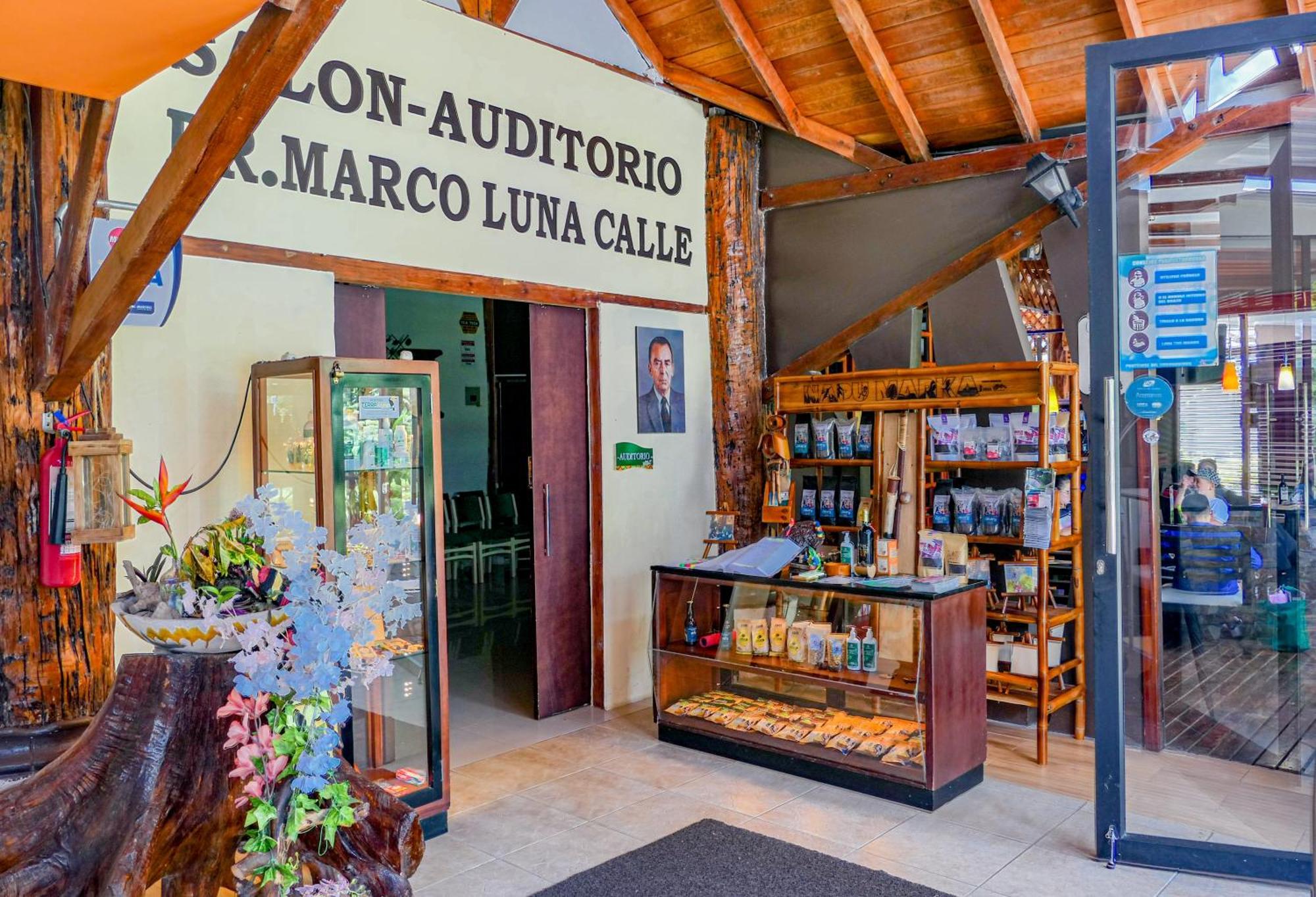 Terra Luna Lodge テナ エクステリア 写真